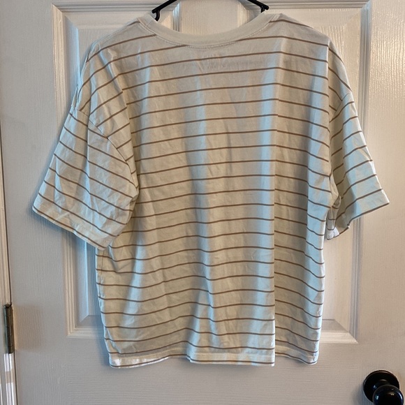 Tee with Chest Pocket - Picture 5 of 5